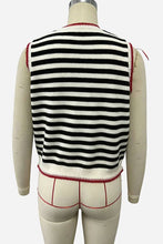 Black Lobster Graphic Sleeveless Vest