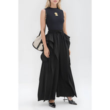 X9932CP Ruffle Cargo Wide-Leg Pants: BLACK / M