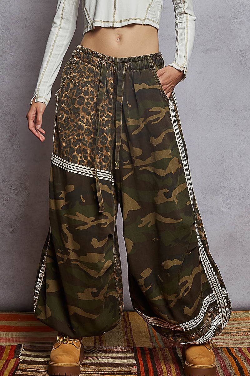 Olive Camo Printed woven contrast band trim jogger POL pants