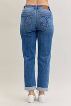 Medium Mid Rise Boyfriend Classic Cuffed Judy Blue Jeans