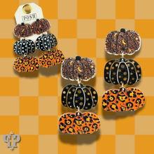 Black Fall pumpking earring