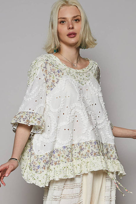 Off White Round neck short sleeve floral textured woven POL top