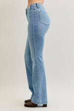 Medium Mid Rise Bootcut Contrast Wash & Front Patch Pocket Judy Blue Jeans