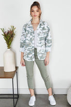 White Grey Camo Venti Top