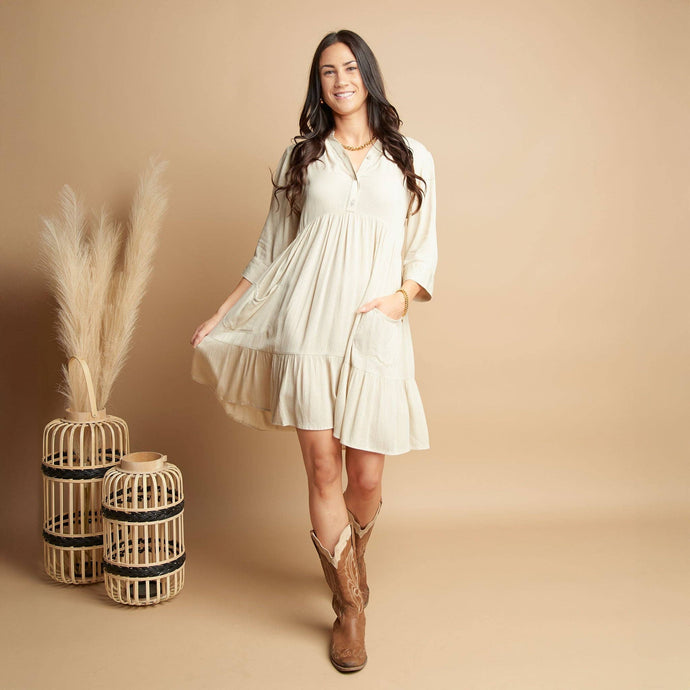 Parchment Rayanne 3/4 Sleeve V-Neck Mid-Length Tiered Dress