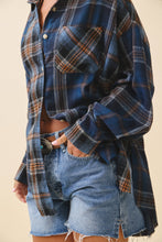 8376EN Kambrie Plaid Flannel Shirt: Red / Contemporary / M