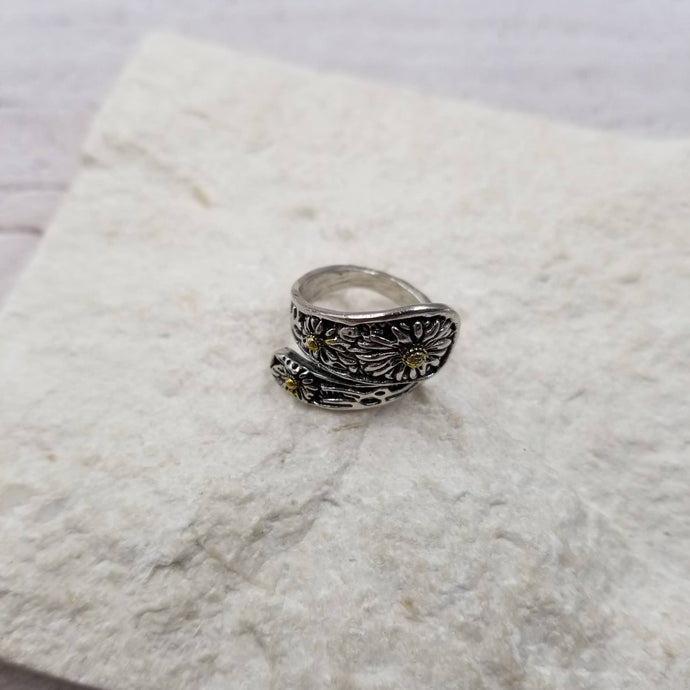 Vintage Silver Carved Sunflower Ring