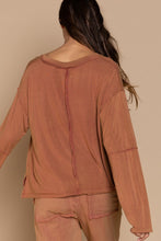 Brick Printed Long Sleeve Knit POL Top 6/19/23 6473