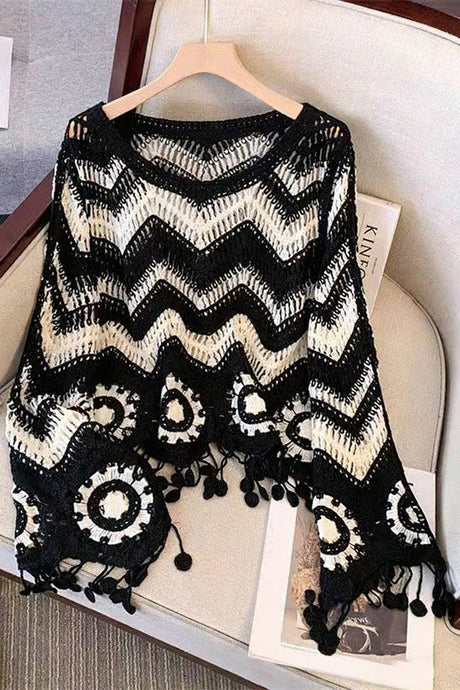 Black Zigzag Pattern Fringed Sweater