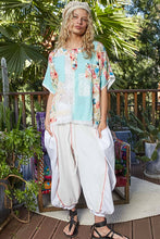 Aqua POL Round neck short sleeve floral knit rib top