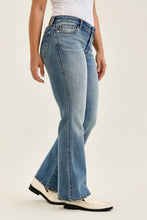 Medium Low Rise Daisy Bootcut Genie Judy Blue Jeans