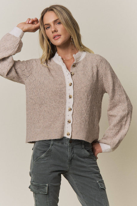 CONTRAST SCALLOP TRIM SWEATER CARDIGAN Latte
