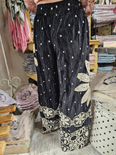 Velvet Daisy Rare Bird Pantaloons