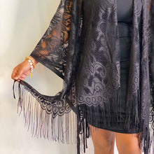 Black Elegant Lace Fringed Kimono