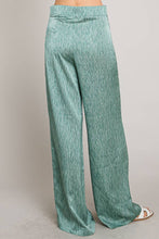 Green Wide leg waist band side zipper satin pants
