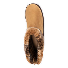 Tan Muk Luks Women's Clover Boots