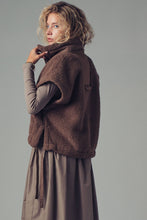 Brown Quilted Collar Boxy Sherpa Urban Daizy Vest