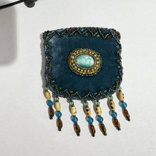 Stone Velvet Small Amulet Bag/Necklaces