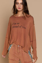 Brick Printed Long Sleeve Knit POL Top 6/19/23 6473