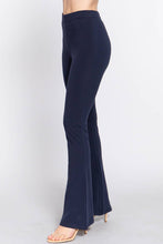 True Navy Waist Elastic Slim Flare Yoga Pants