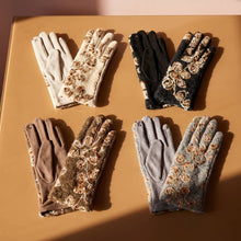 Ivory Rosette Embroidered Knit Touchscreen Gloves