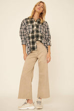 Black Woven Contrast Plaid Front Pocket Button Shirt