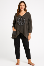 Nero Sequin Peace Top
