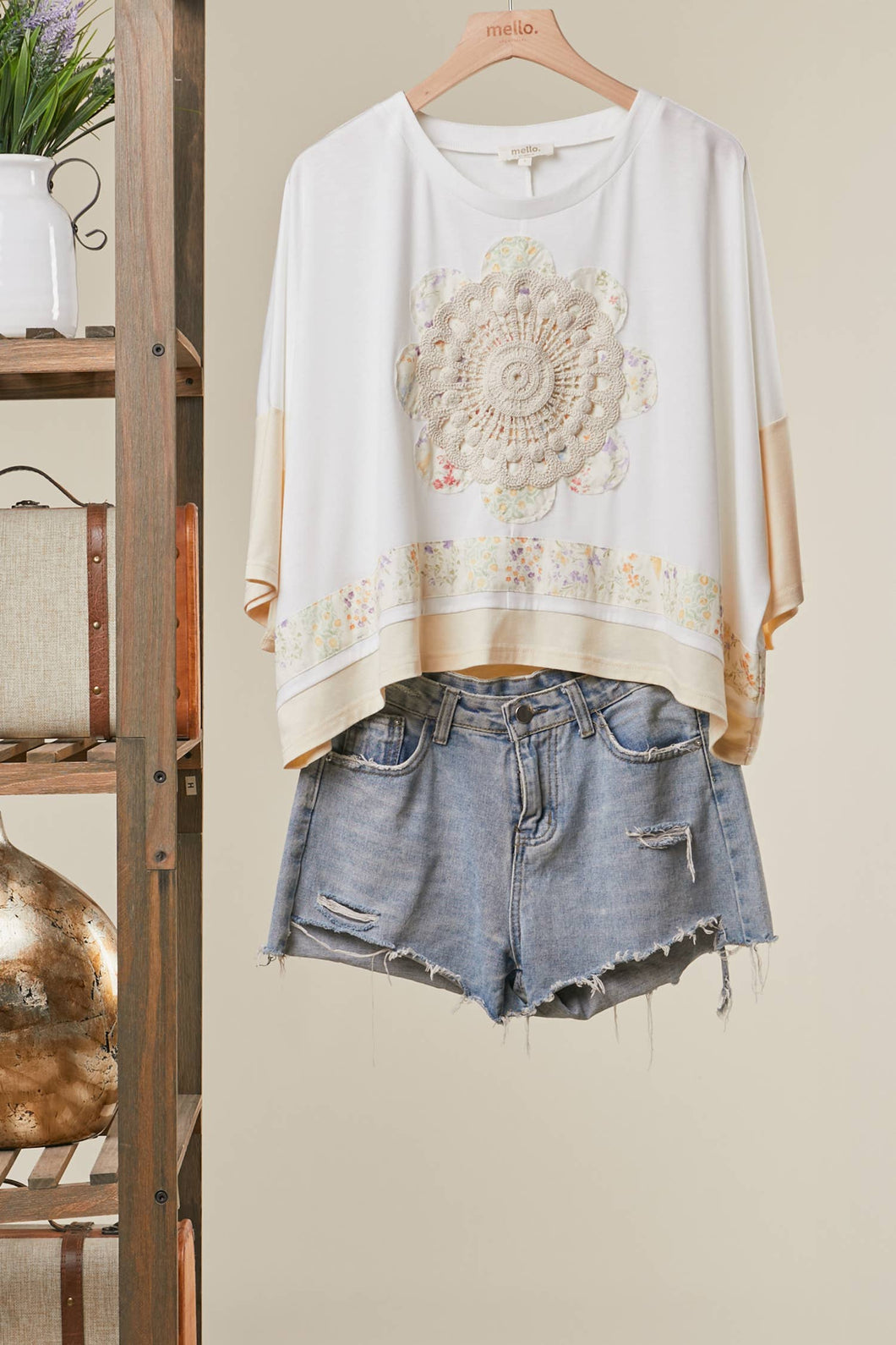 Ivory Lace Embroidered Short Sleeve Round Neck Top