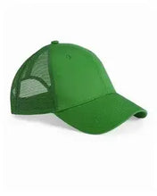 The Black Sheep Hat: Black and White
