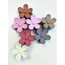 Matte Sweet Colors of Daisy Hair Clips: MIX COLOR / ONE(12)