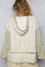 Violet Multi Vintage v-neck long sleeve floral print woven POL top