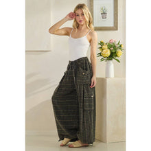 Black Washed 3D Pocket Flower Wide Leg Oli+Hali Pants