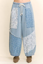DP60048-STRIPED DENIM LACE BLOOMERS: Light Denim / S-M-L(2-2-2)