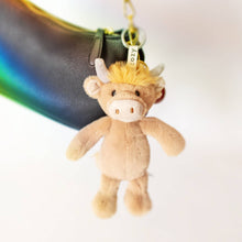 Highlander Cow Worlds Softest Plush Lushee Clip