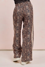 Leopard Oatmeal Side Contrast Lace Bibi Track Pants 8/21/25 1130
