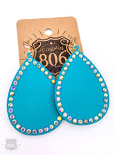 Rhinestone teardrop earring: Green