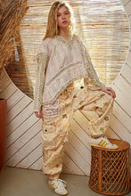 Violet Multi Vintage v-neck long sleeve floral print woven POL top