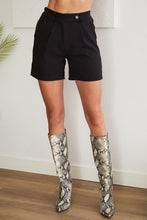 Black Pocketed Dress Venti 6 Shorts 4/12/23 5986