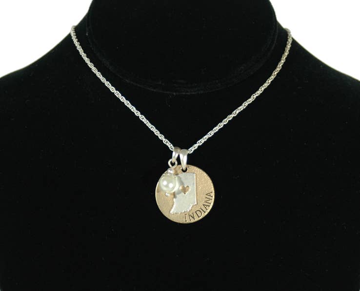Indiana Jewelry Necklace Toggle Pearl Disc