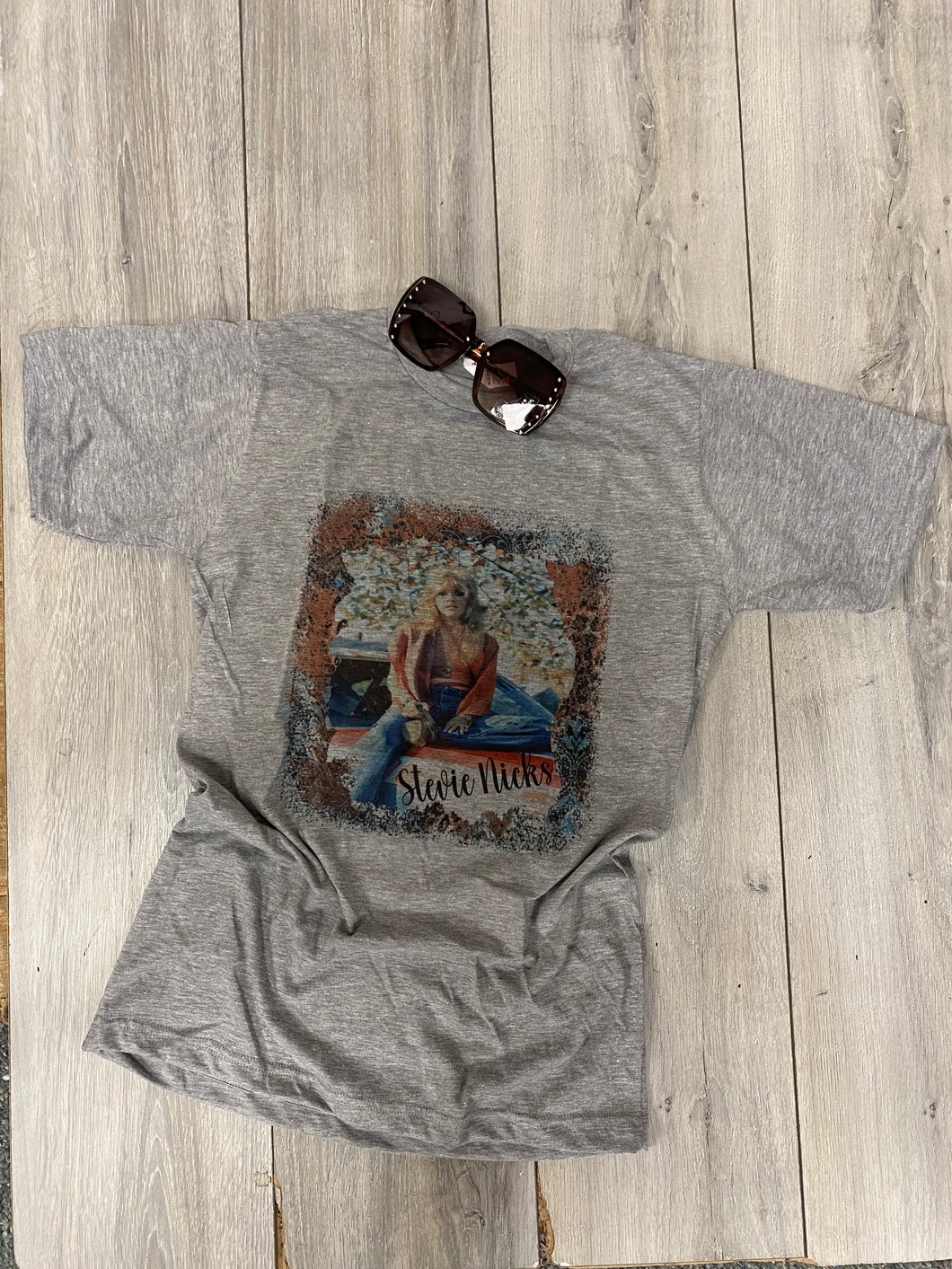 Grey Vintage Stevie Nicks Graphic Tee 1/6/23