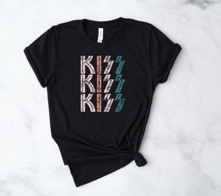 Kiss Vintage Graphic Short Sleeve Tee 1/16/23